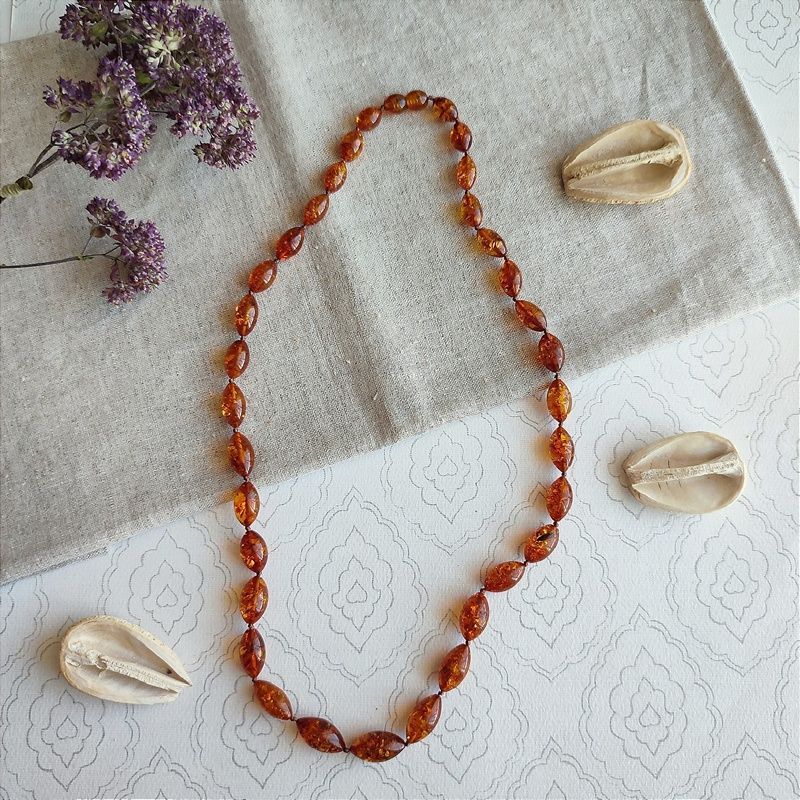 Бусы "Оливка" из янтаря