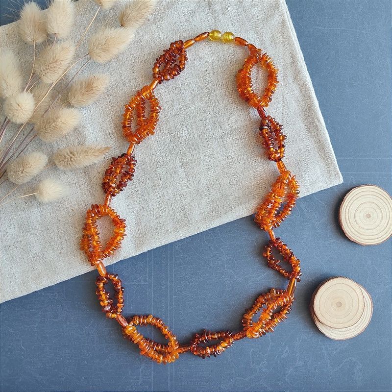 Бусы "Шишечки" янтарь