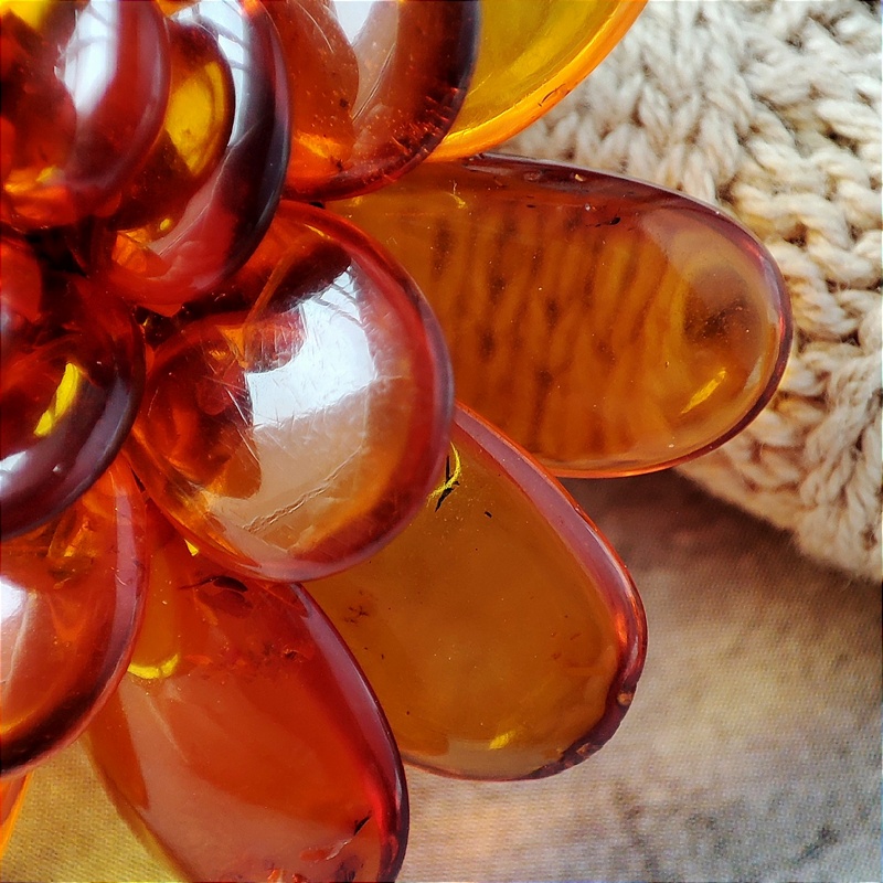 Брошь-зажим 