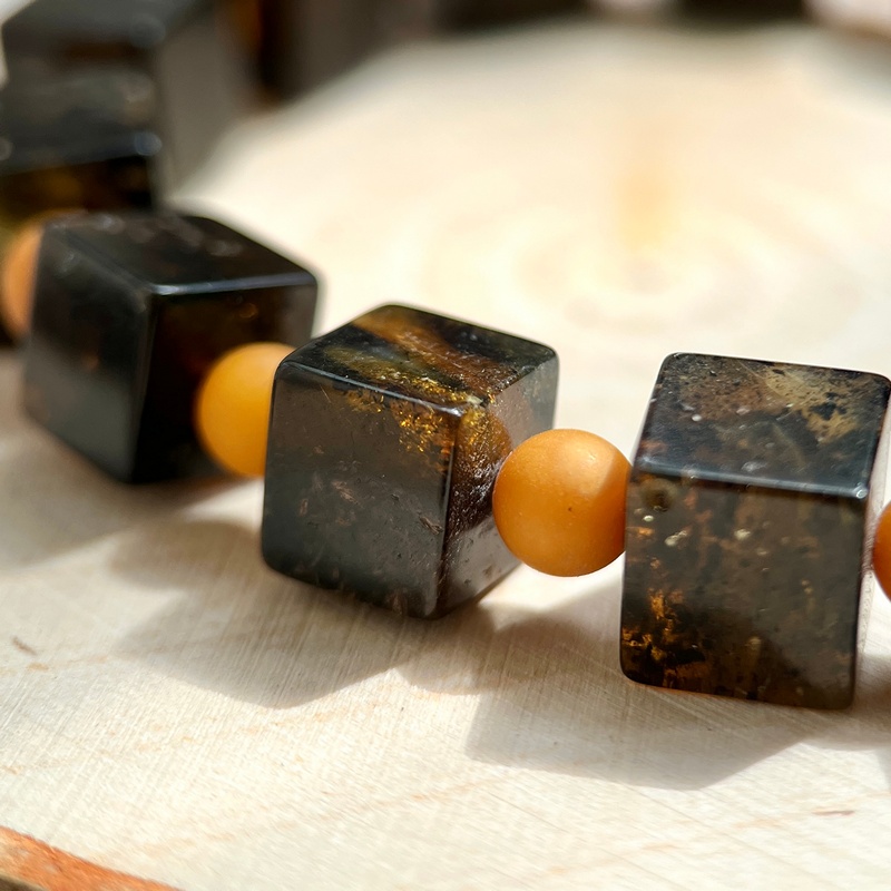 Браслет "Куб" янтарь