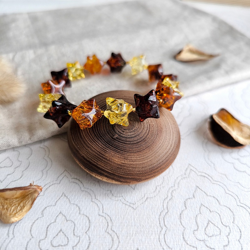 Браслет "Ёжик" янтарь