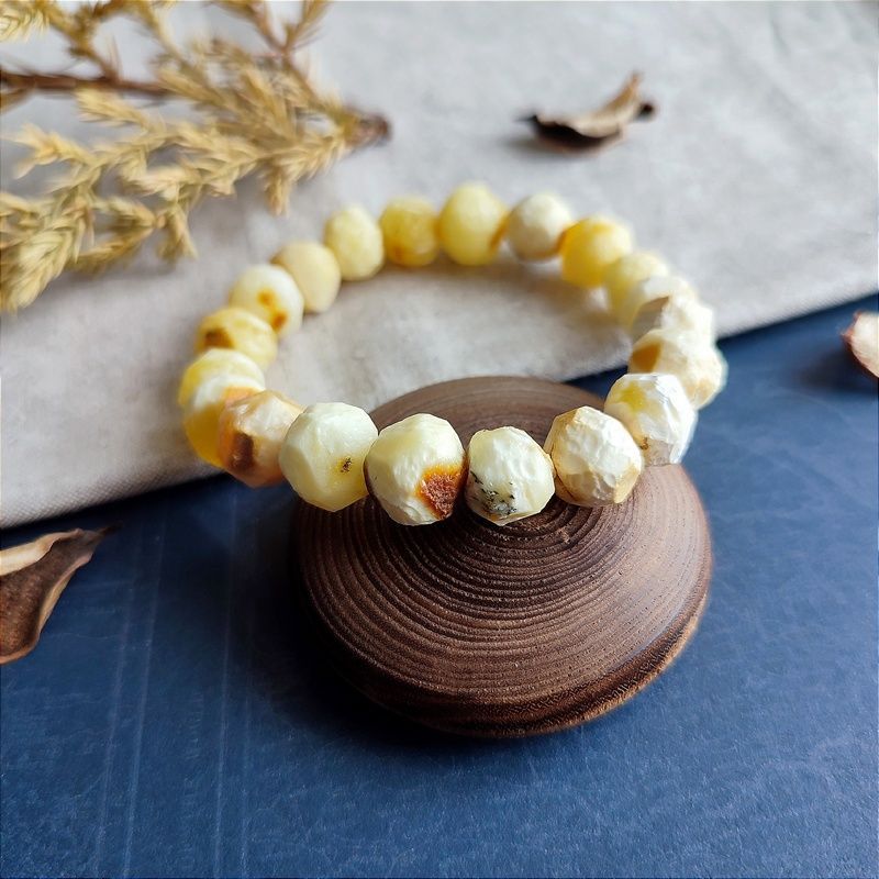 Браслет "Кусанка" янтарь