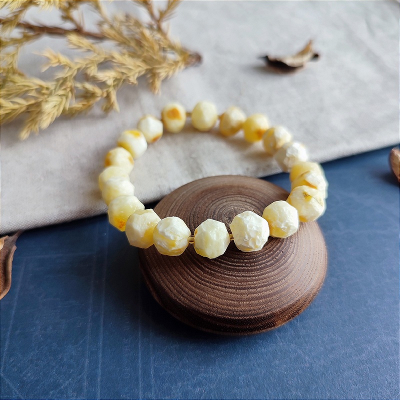 Браслет "Кусанка" янтарь