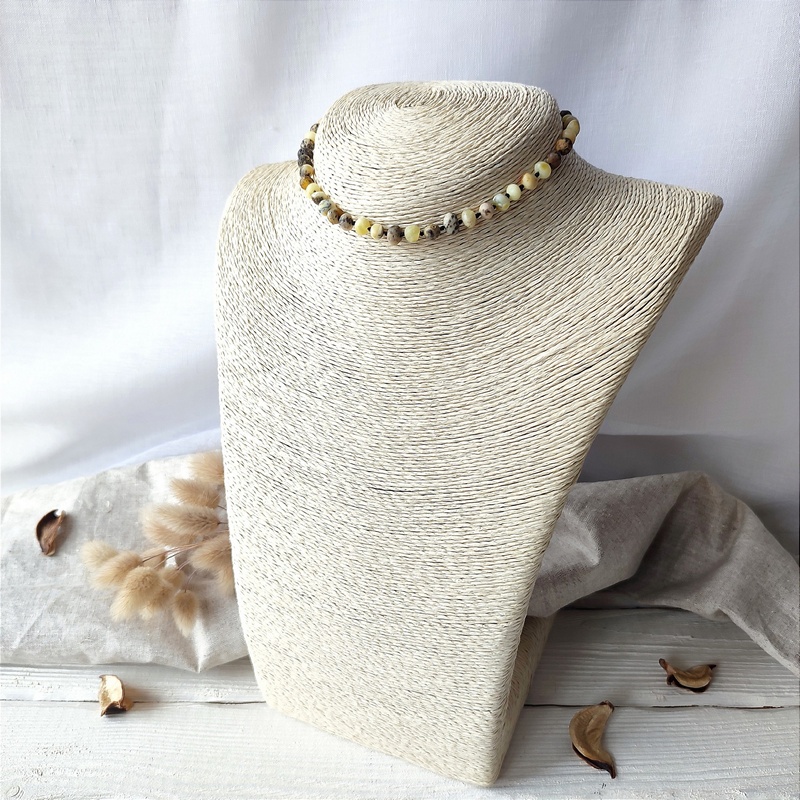 Бусы детские из янтаря