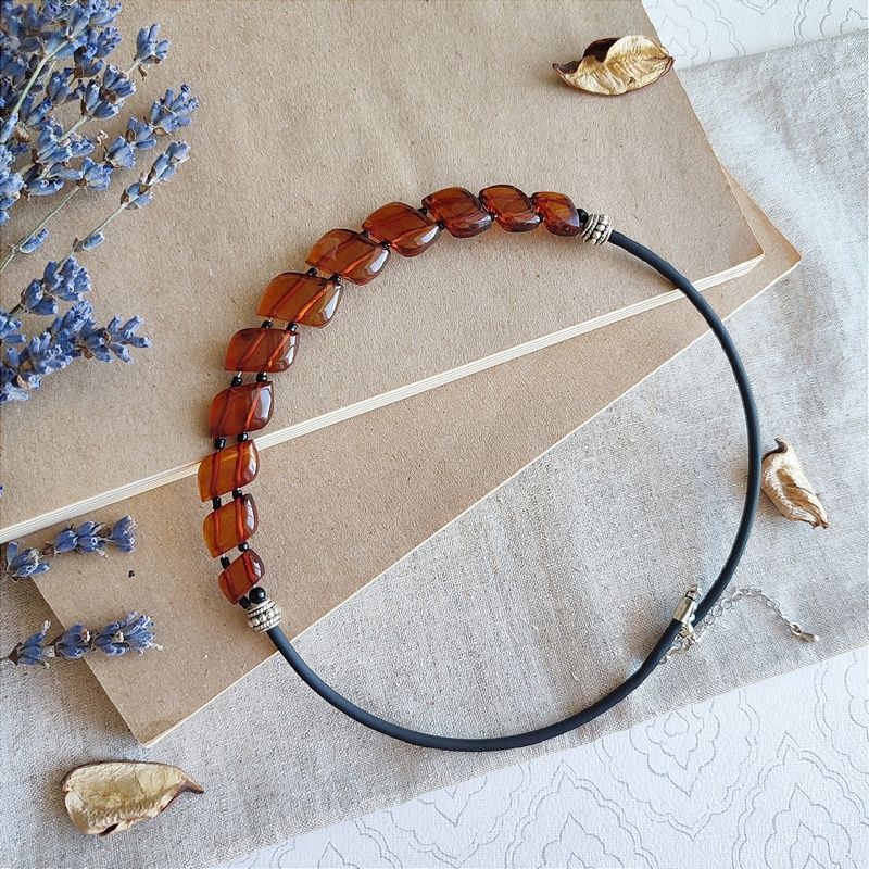 Колье "Змейка" Янтарь