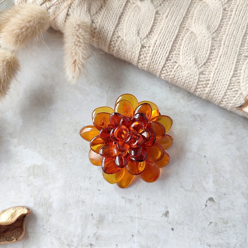 Брошь-зажим 