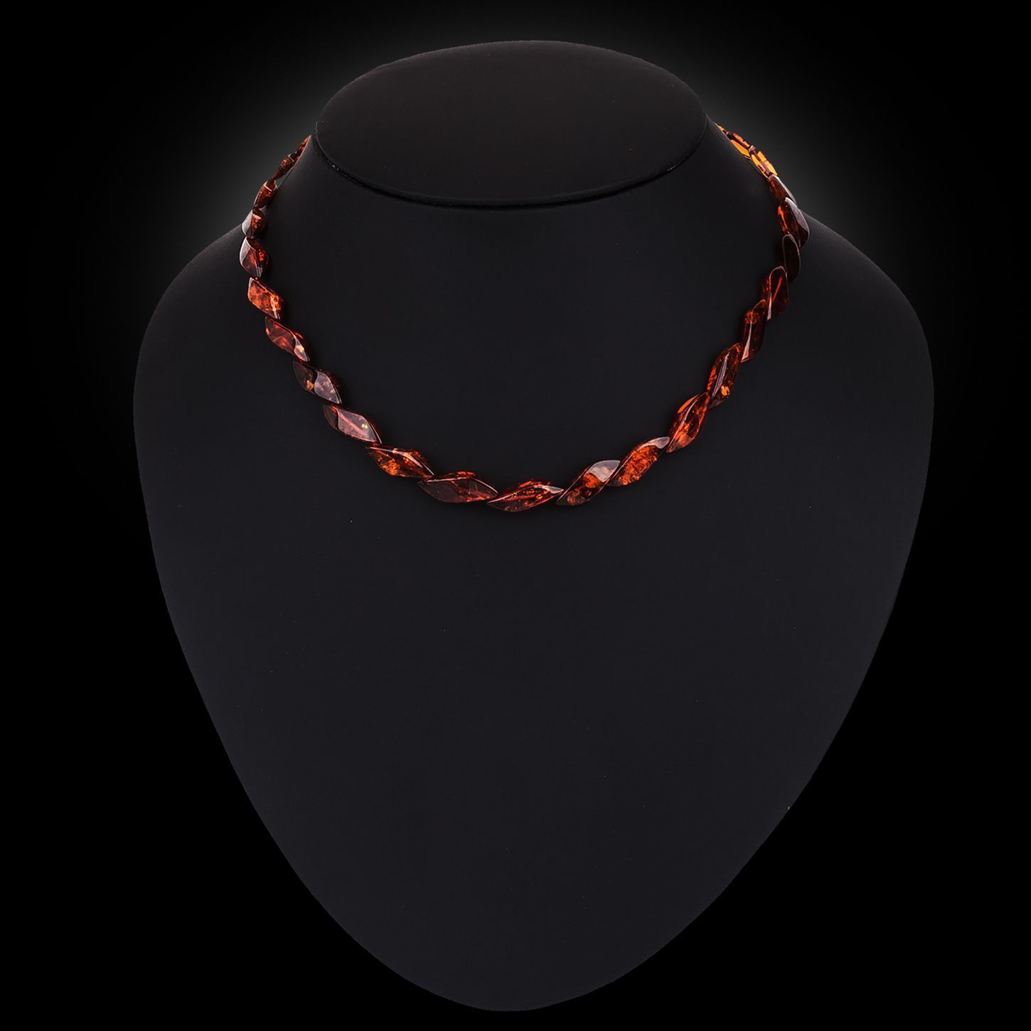 Бусы "Змейка" из янтаря