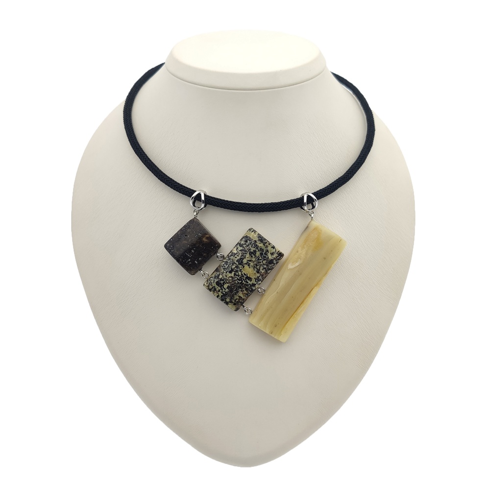 Колье авторское Янтарь а7506900044