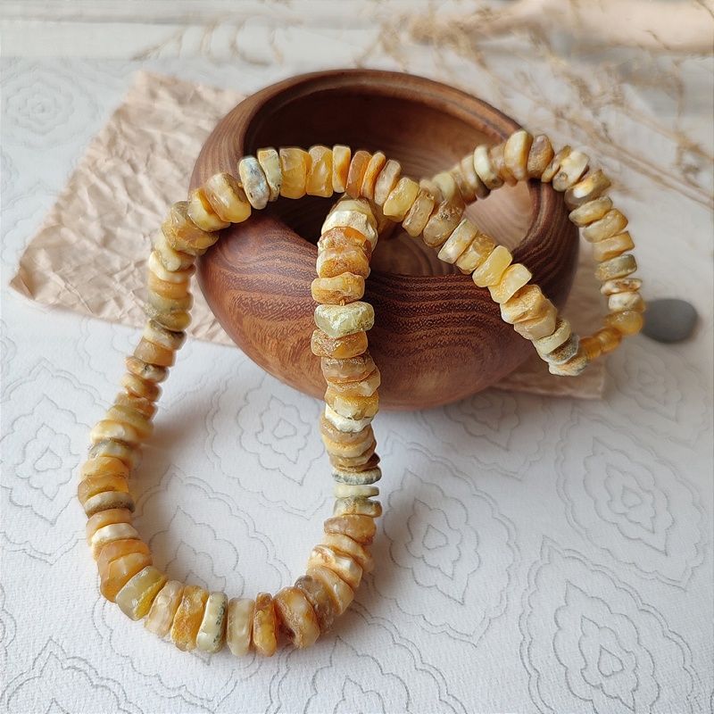 Бусы "Таблетка" из янтаря