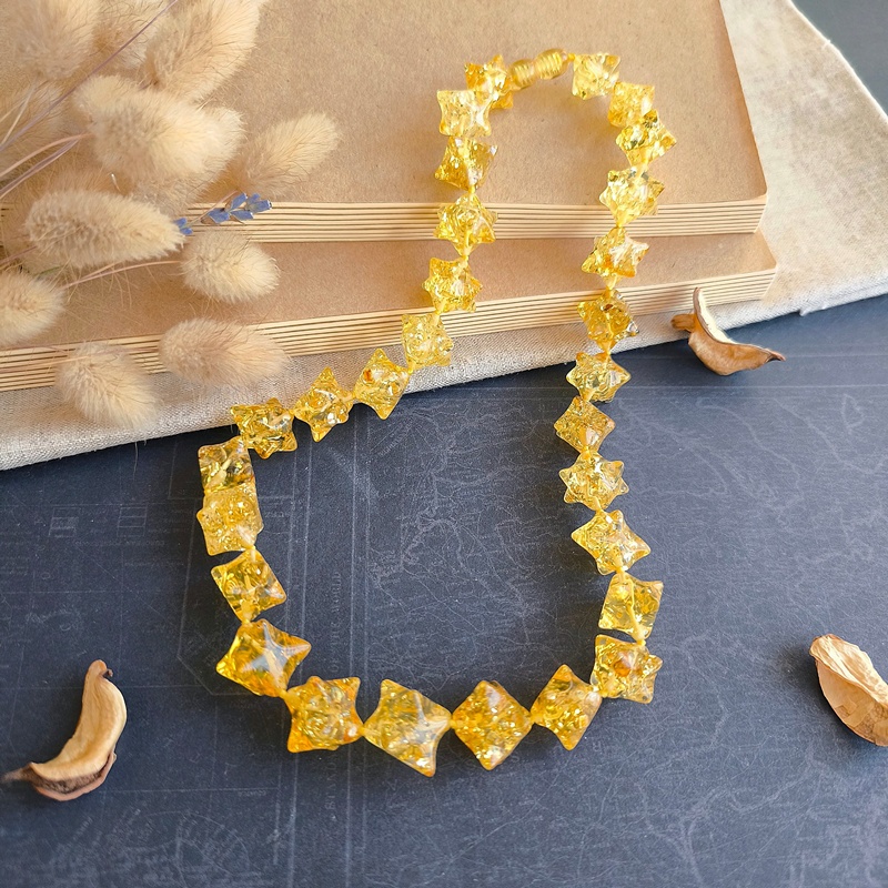 Бусы "Ёжик" из янтаря