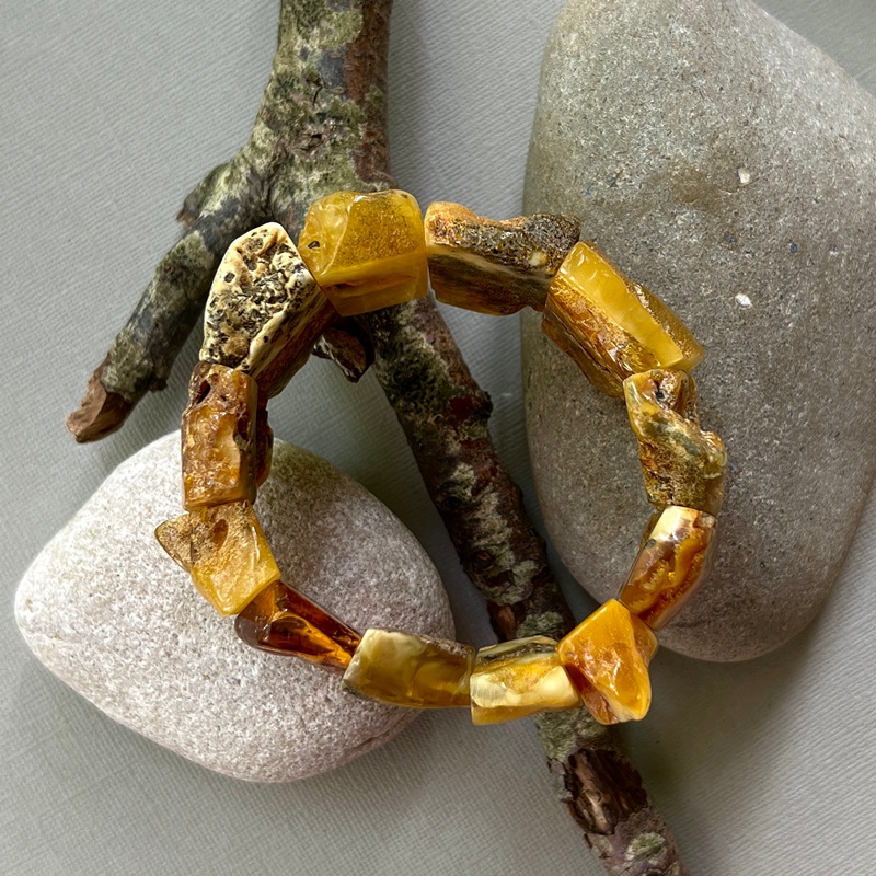 Браслет "Пластина", янтарь