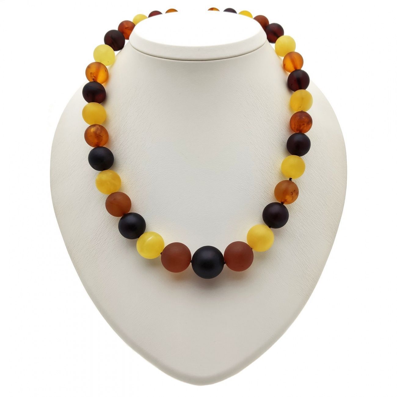 Бусы "Шар" из янтаря