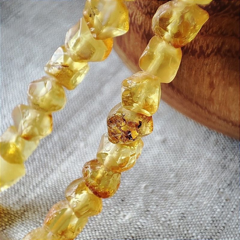 Четки будд. янтарь