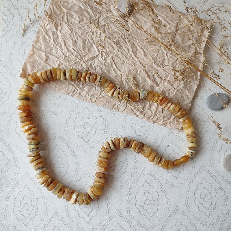 Бусы "Таблетка" из янтаря