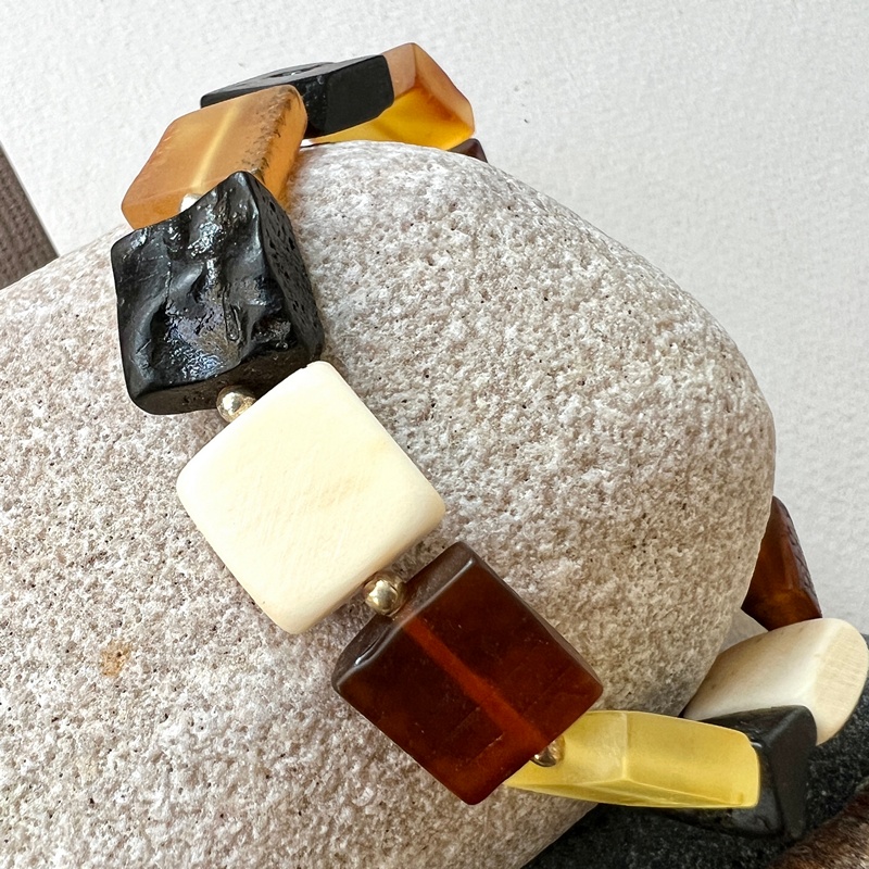 Браслет  янтарь мамонт 3502106830-4