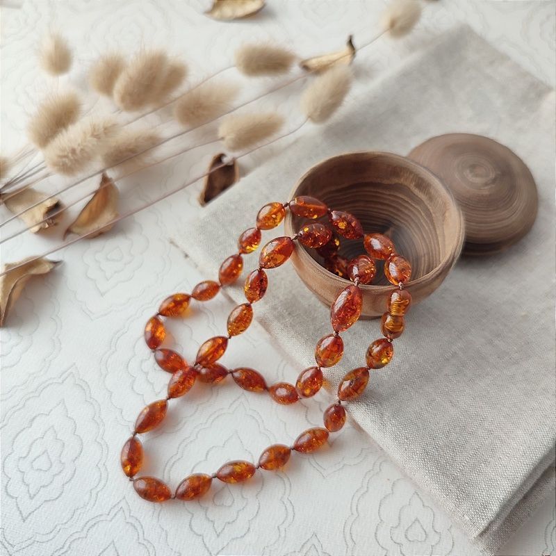 Бусы "Оливка" из янтаря