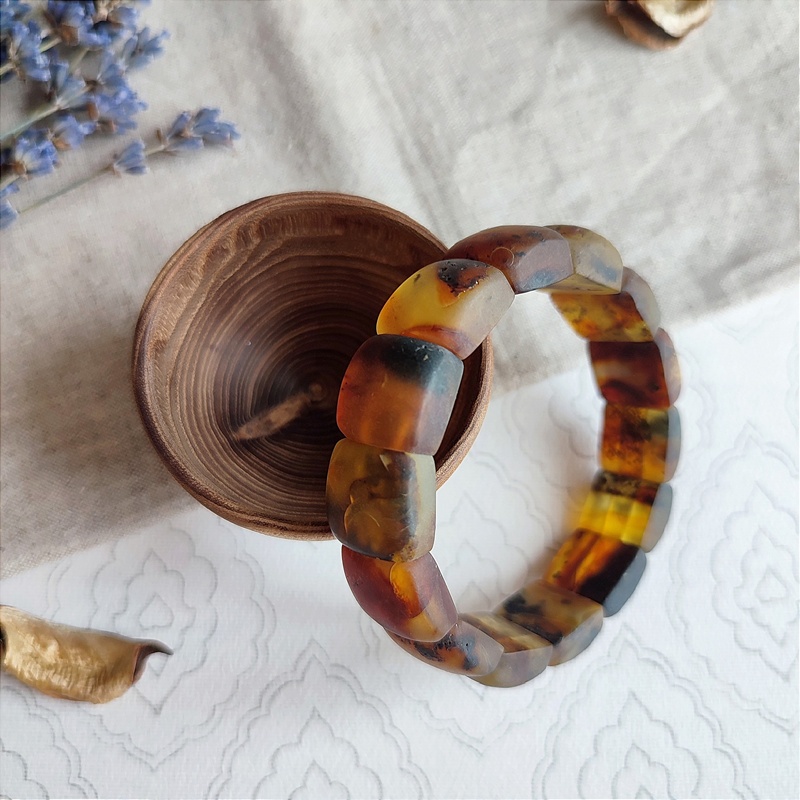 Браслет пласт. янтарь 3201119518 (4)