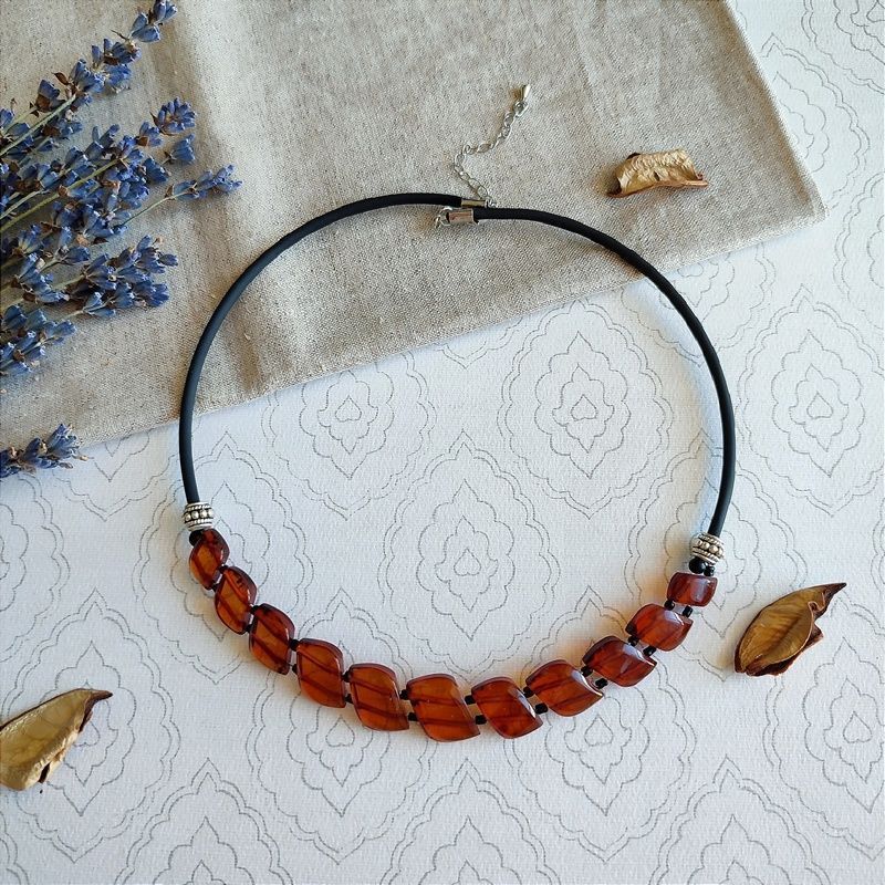 Колье "Змейка" Янтарь