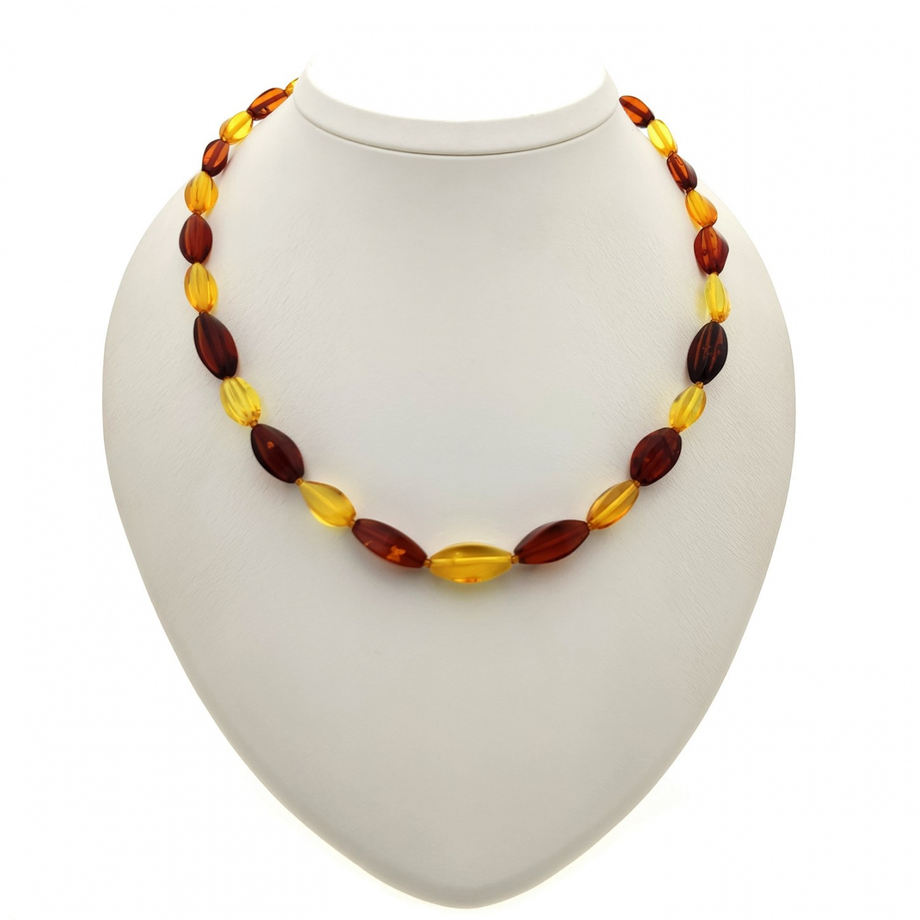 Бусы "Аленка" из янтаря