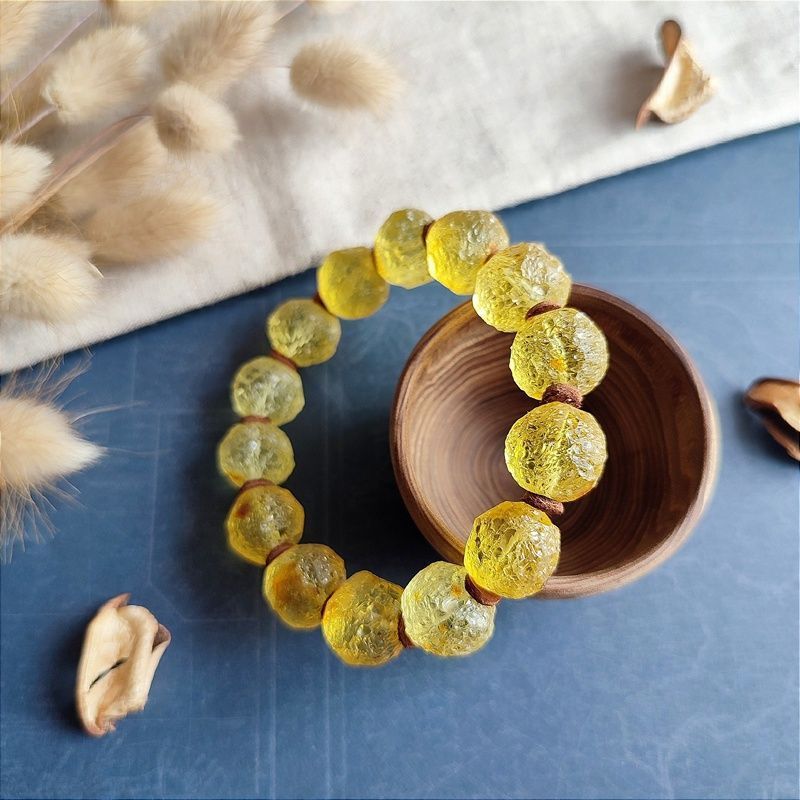 Браслет "Кусанка" янтарь