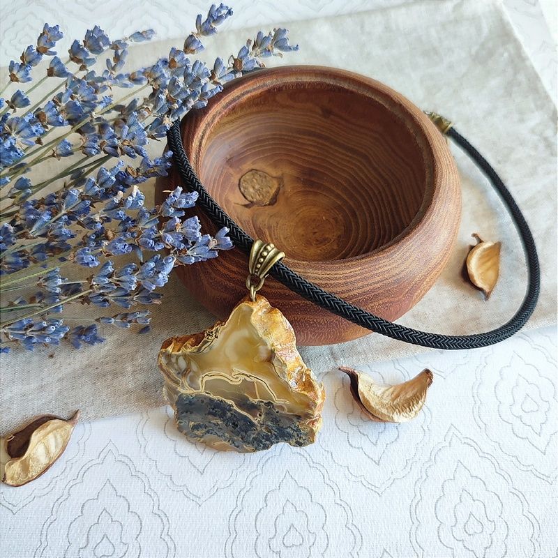 Колье авторское Янтарь