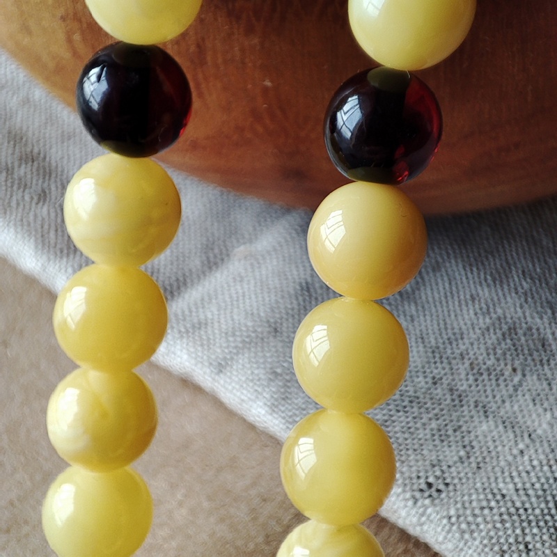 Четки будд. янтарь