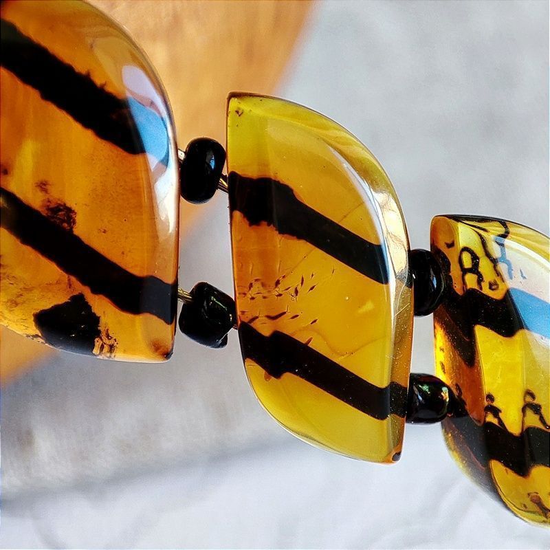 Колье "Змейка" Янтарь