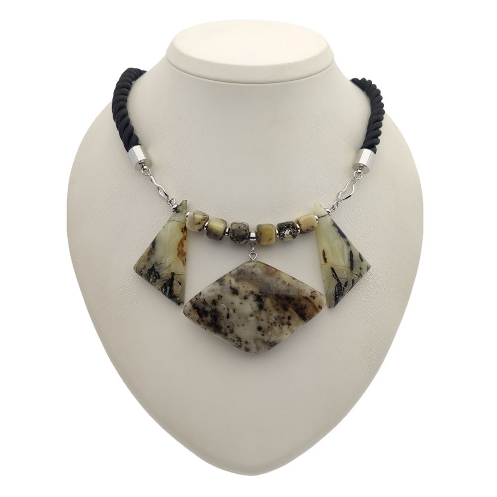 Колье авторское Янтарь