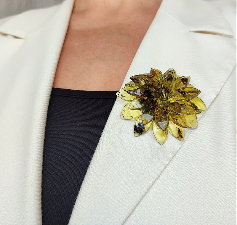 Брошь-кулон 