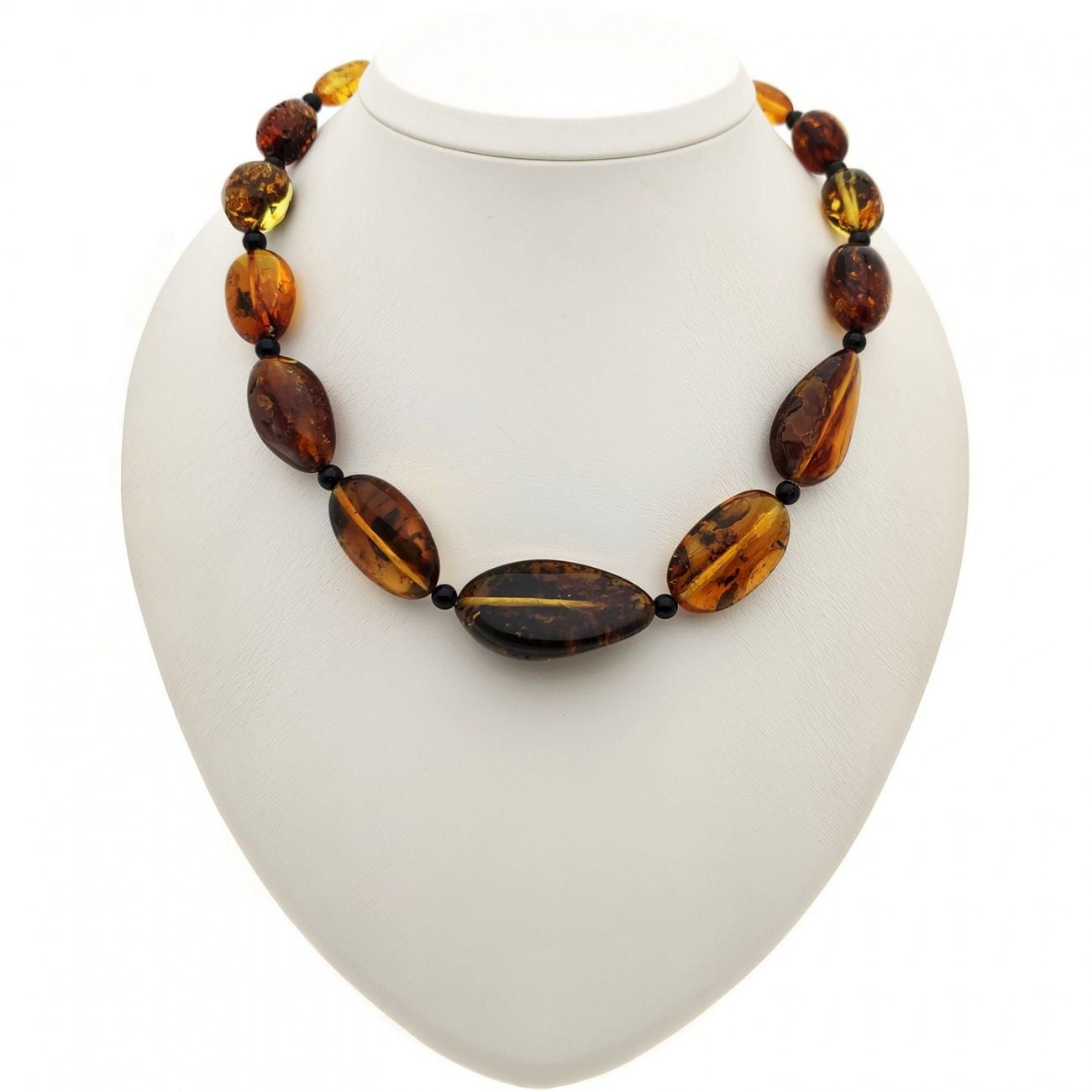 Бусы "Слива" из янтаря