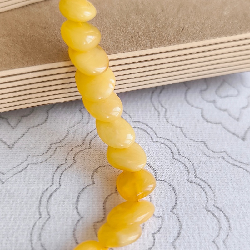 Бусы "Змейка" из янтаря