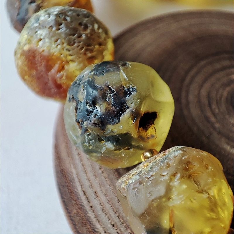 Браслет "Кусанка" янтарь