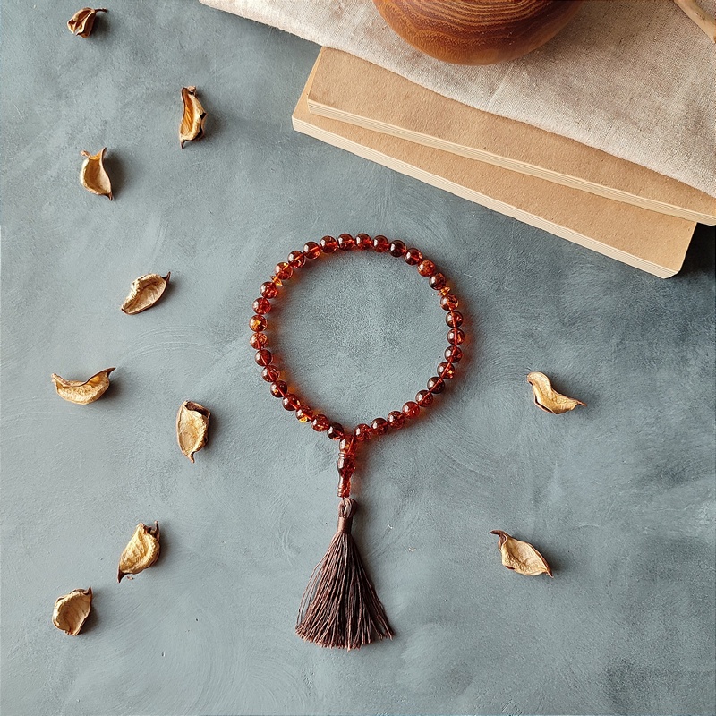 Четки мусульманские, Пресс янтарный