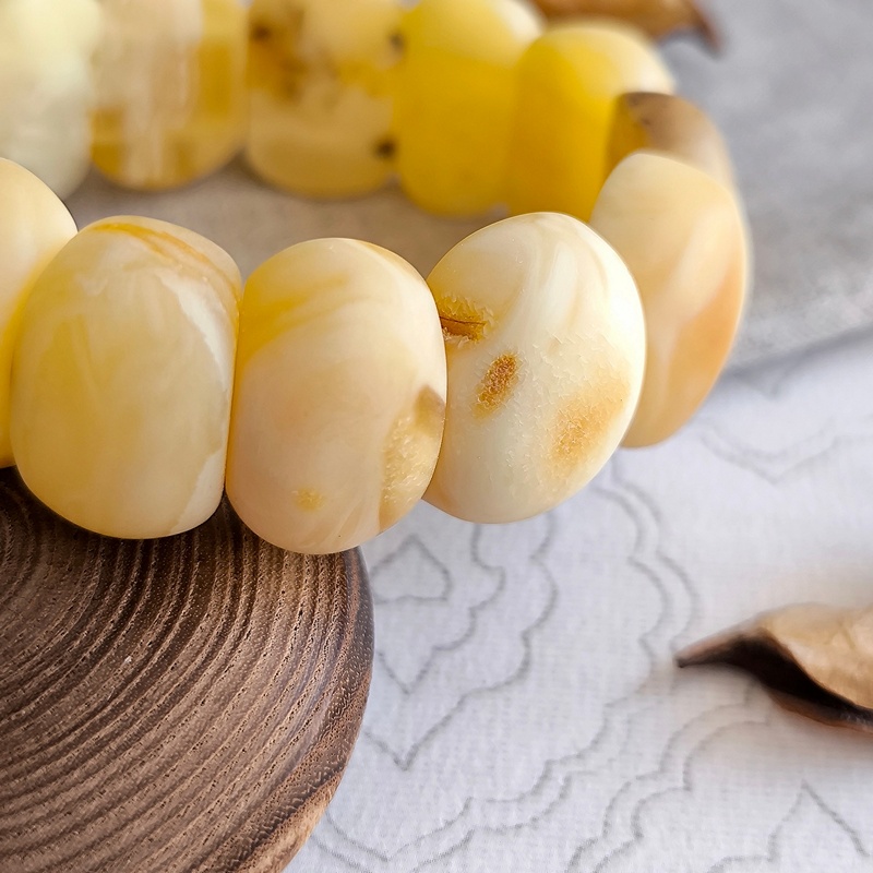 Браслет "Черепашка" янтарь