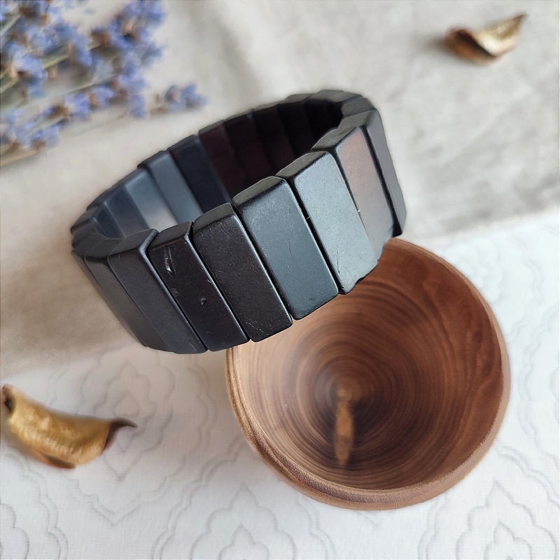 Браслет Муж. янтарь 3111119482 (2)