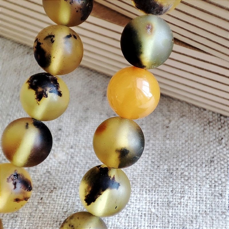 Четки будд. янтарь