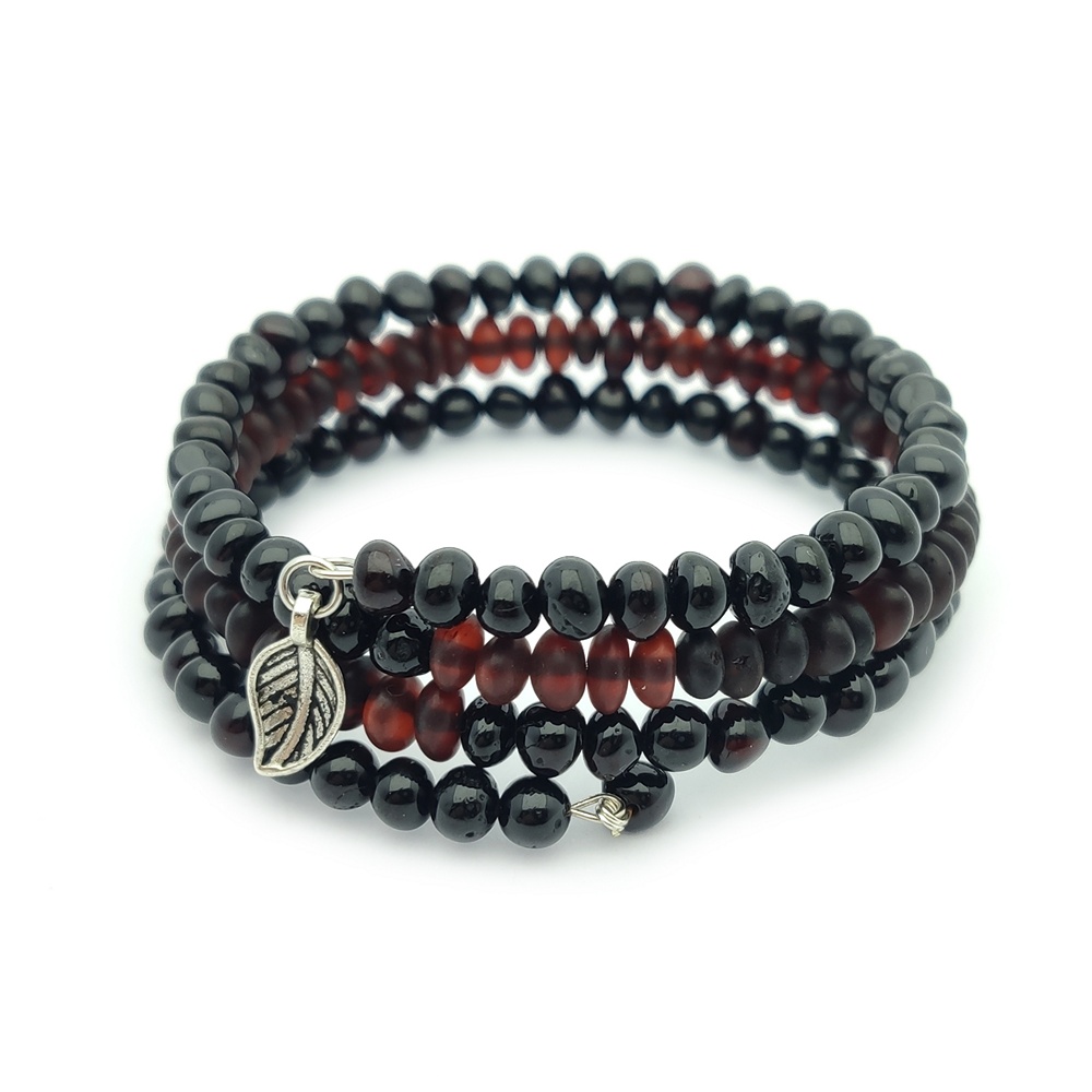 Браслет на струне янтарь