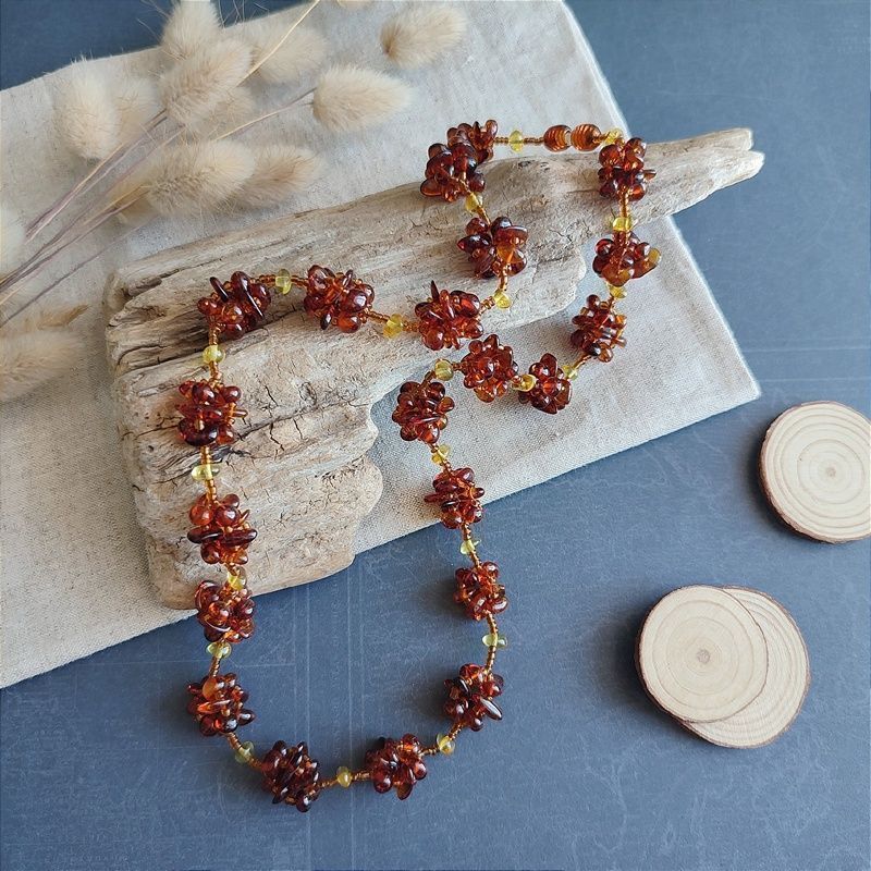 Бусы "Шишечки" янтарь