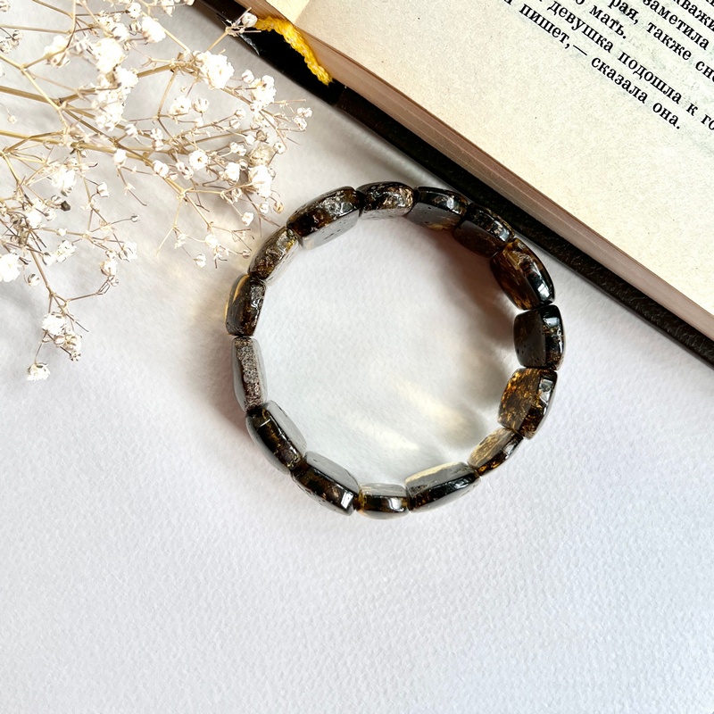 Браслет пласт. янтарь 32119421-1