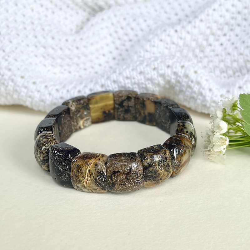 Браслет пласт. янтарь