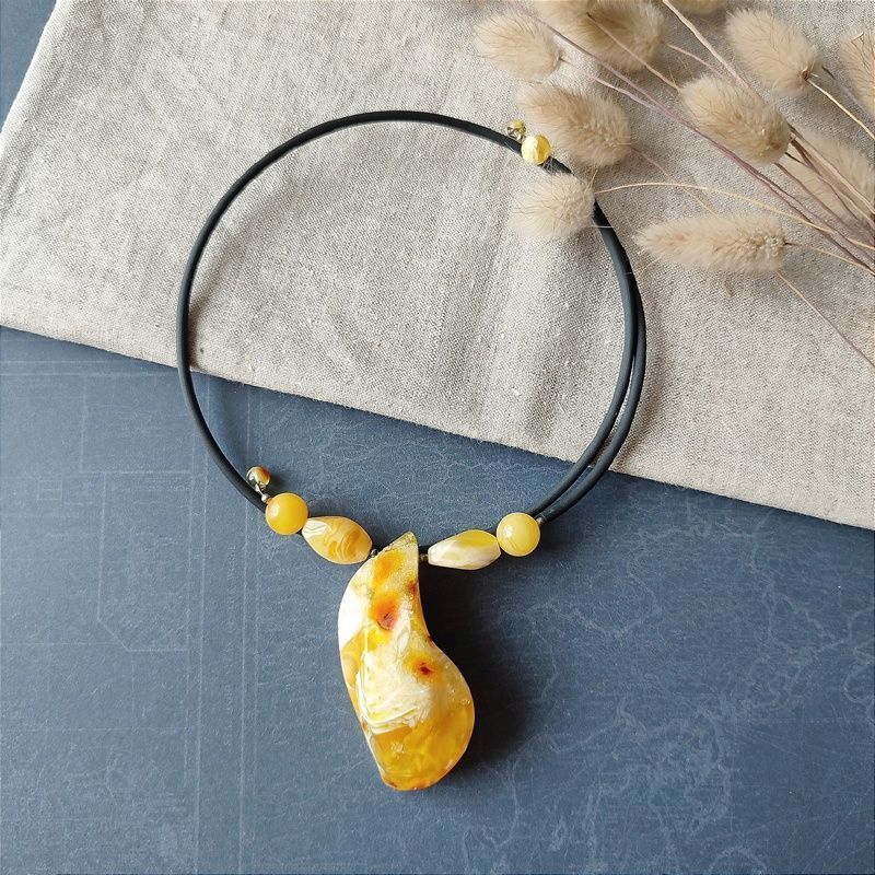 Колье "Ева" янтарь