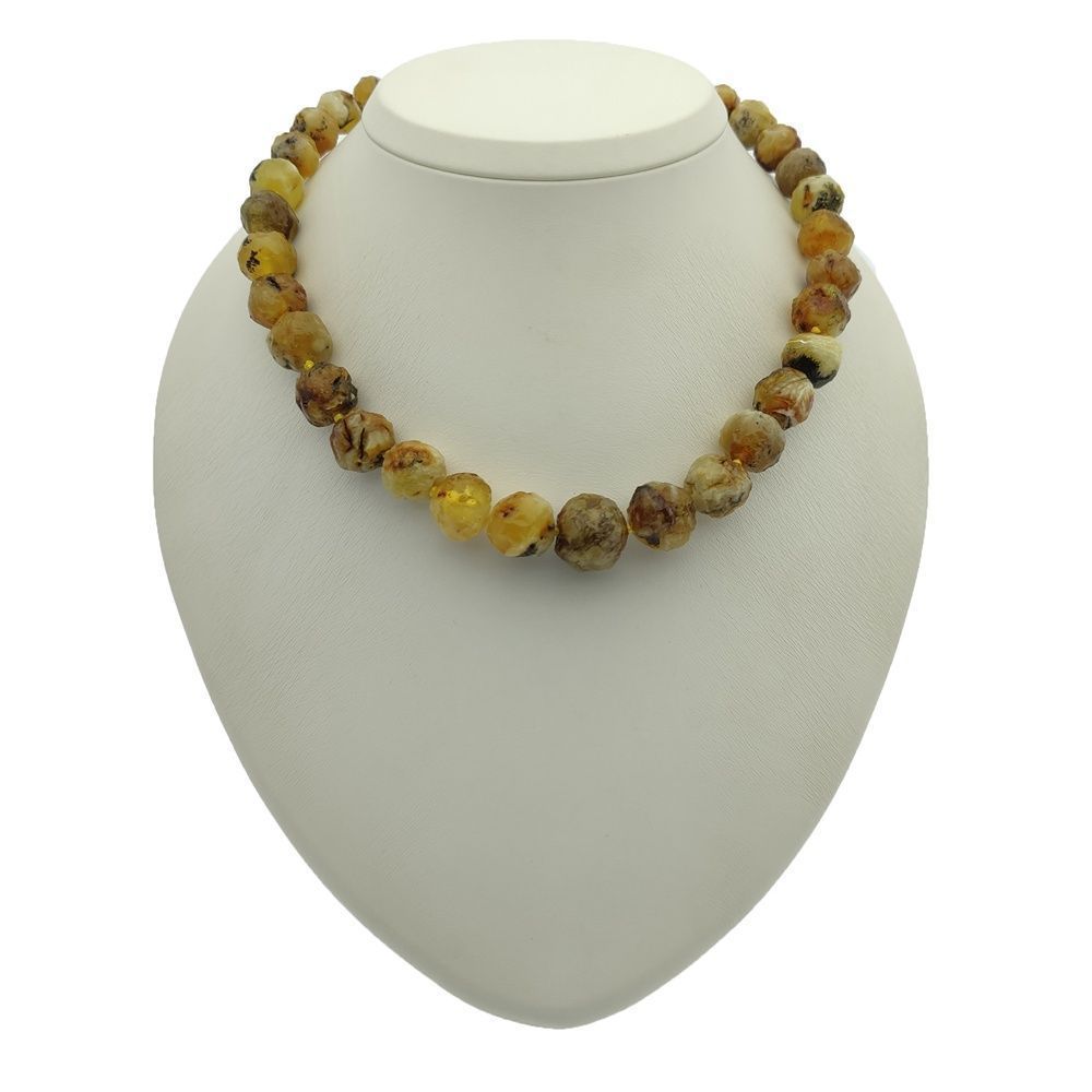 Бусы "Кусанка" из янтаря