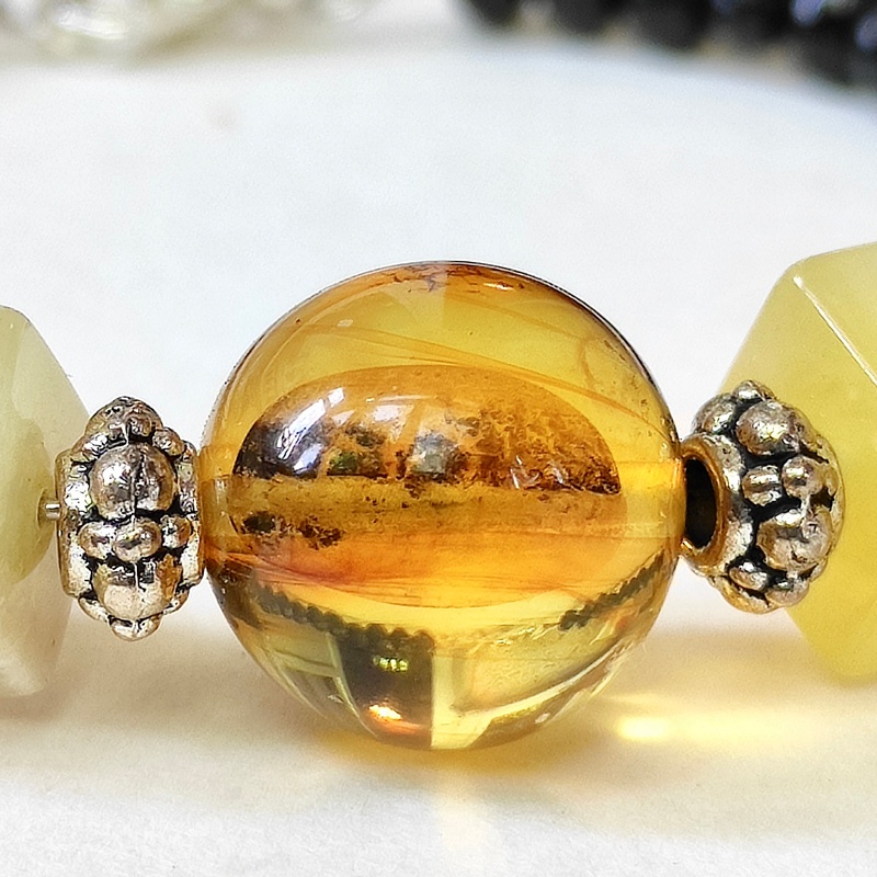 Браслет янтарь 3506214047-4