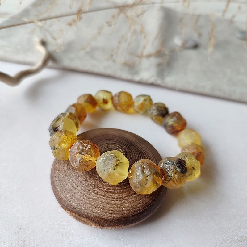 Браслет "Кусанка" янтарь