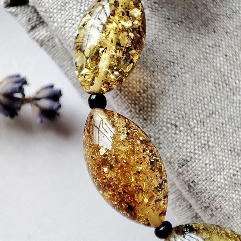 Браслет "Оливка" янтарь