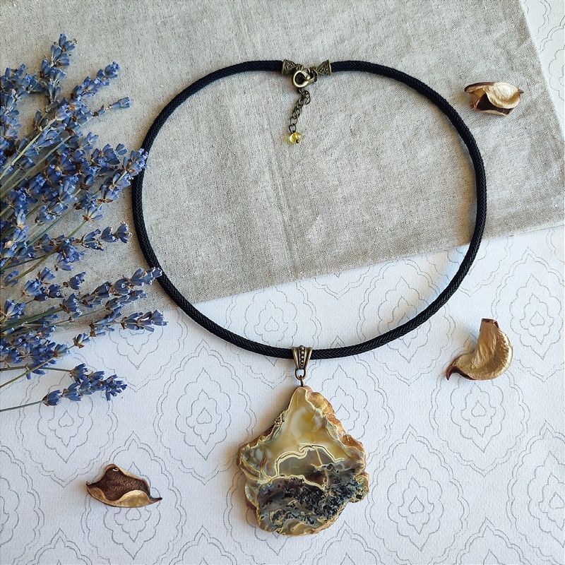 Колье авторское Янтарь