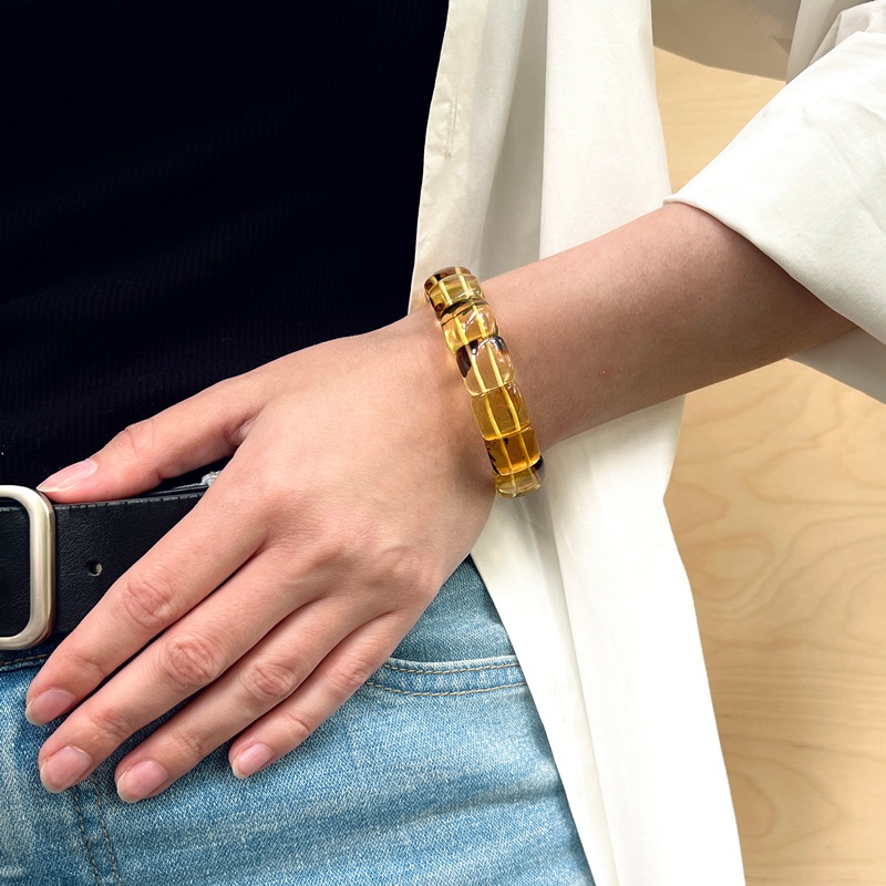 Браслет пласт. янтарь 3401119515-5