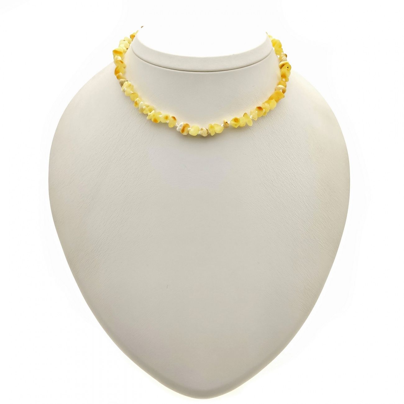 Бусы детские из янтаря