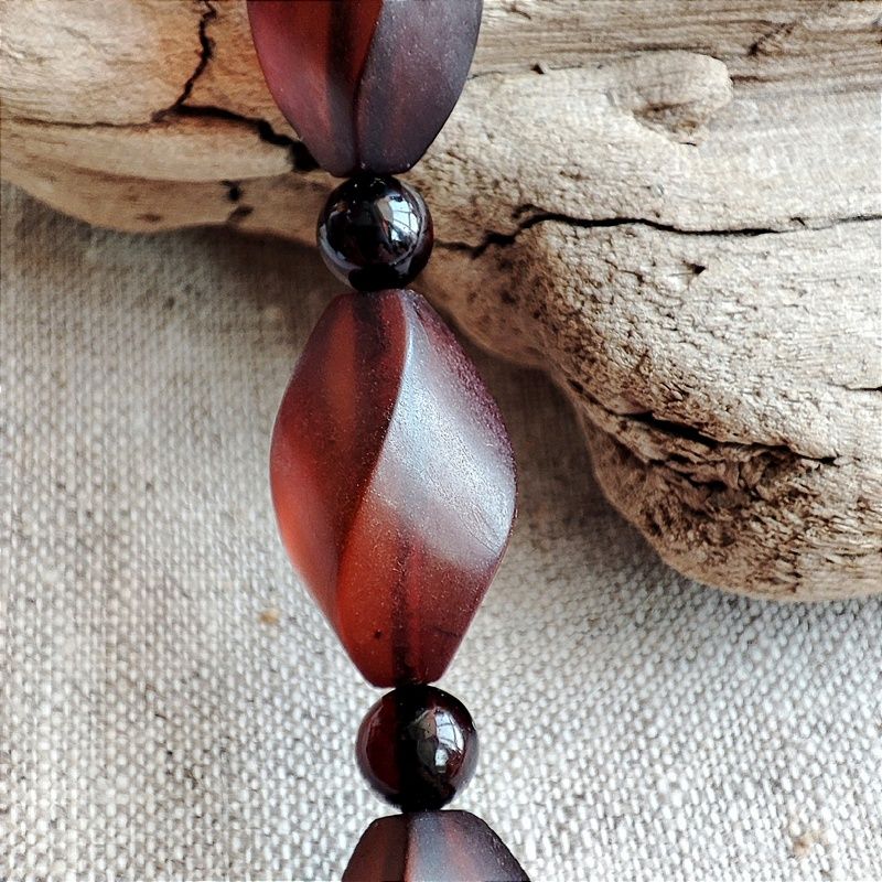 Бусы "Елена" из янтаря