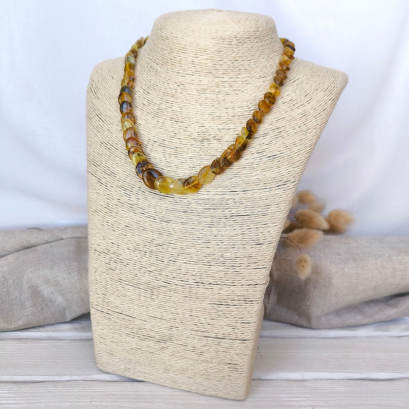 Бусы "Змейка" из янтаря